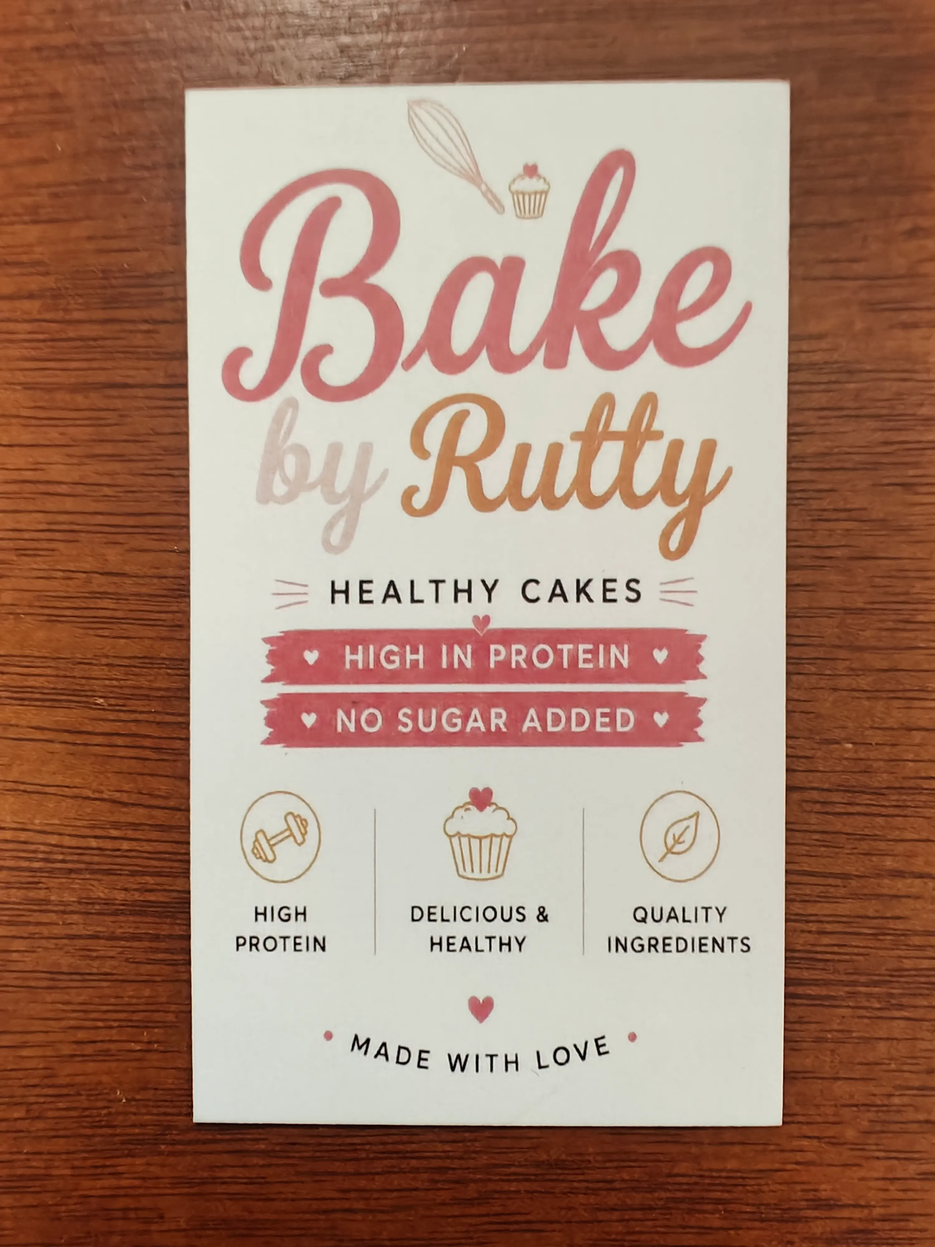 Bake by Rutty card: healthy cakes, high in protein
